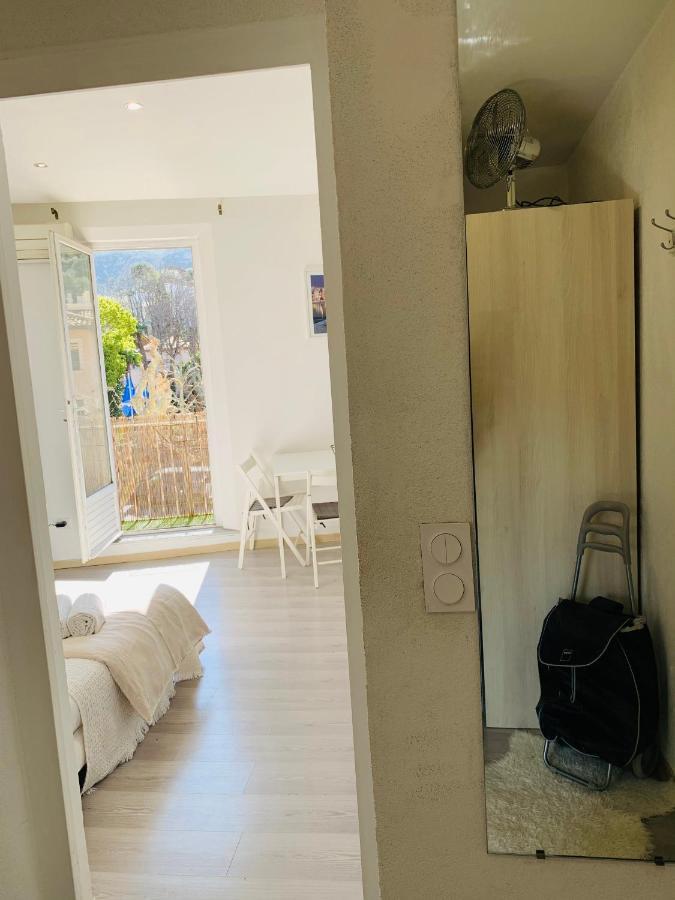 Au Coeur Du Village Joli Studio Cassis Exterior foto